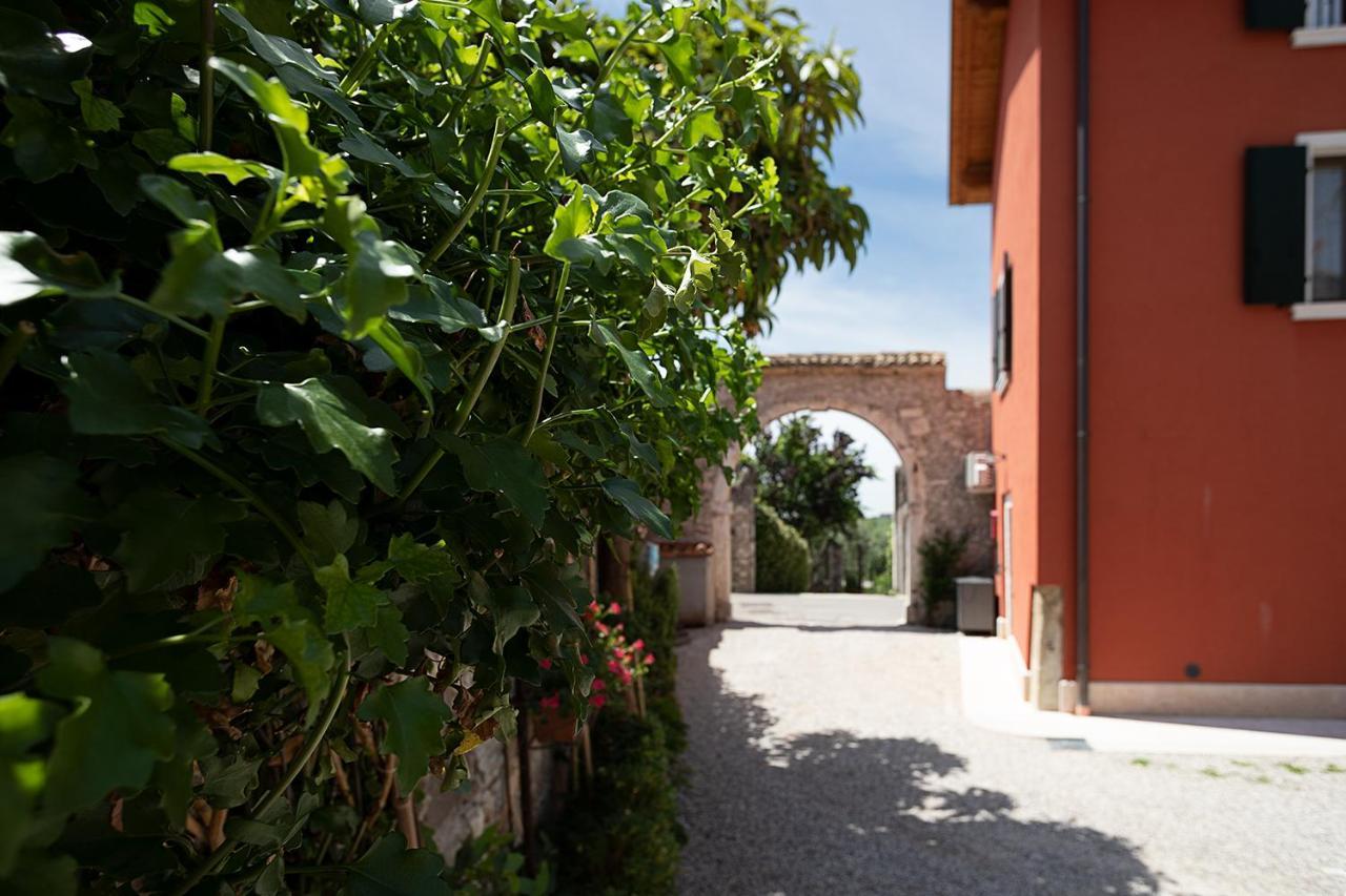 Vila Casa Rossa - Regarda Travel Bardolino Exteriér fotografie