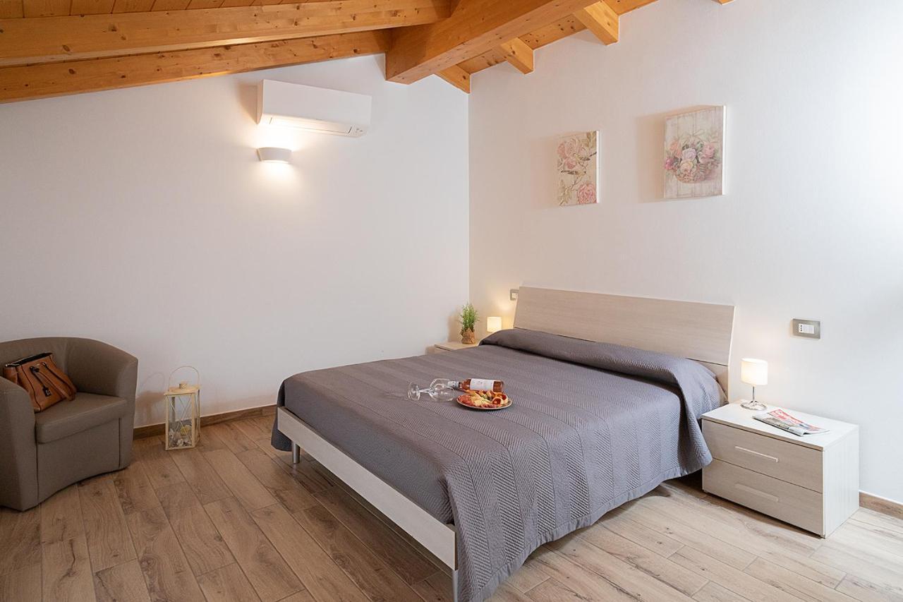 Vila Casa Rossa - Regarda Travel Bardolino Exteriér fotografie