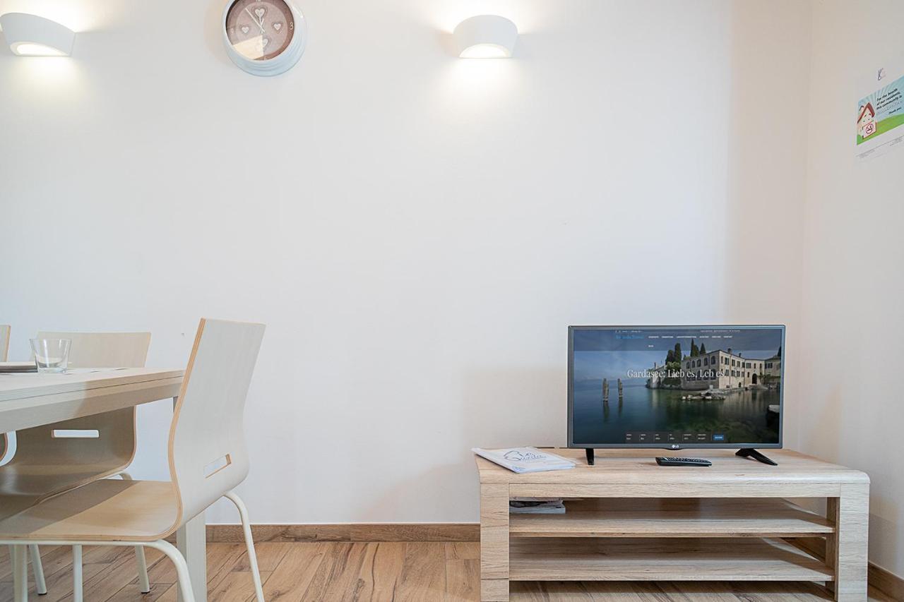 Vila Casa Rossa - Regarda Travel Bardolino Exteriér fotografie